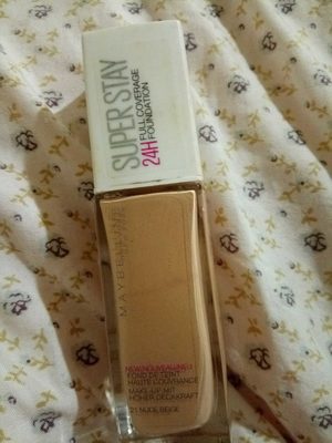 Maybelline SuperStay 24H Full Coverage Foundation 21 Nude Beige